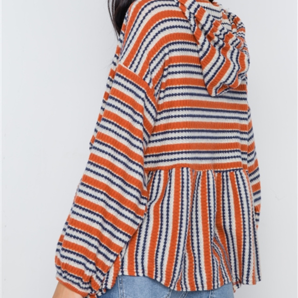 🔥4 for $15🔥  Loose Fit Hoodie Sweater Size S - Picture 2 of 7